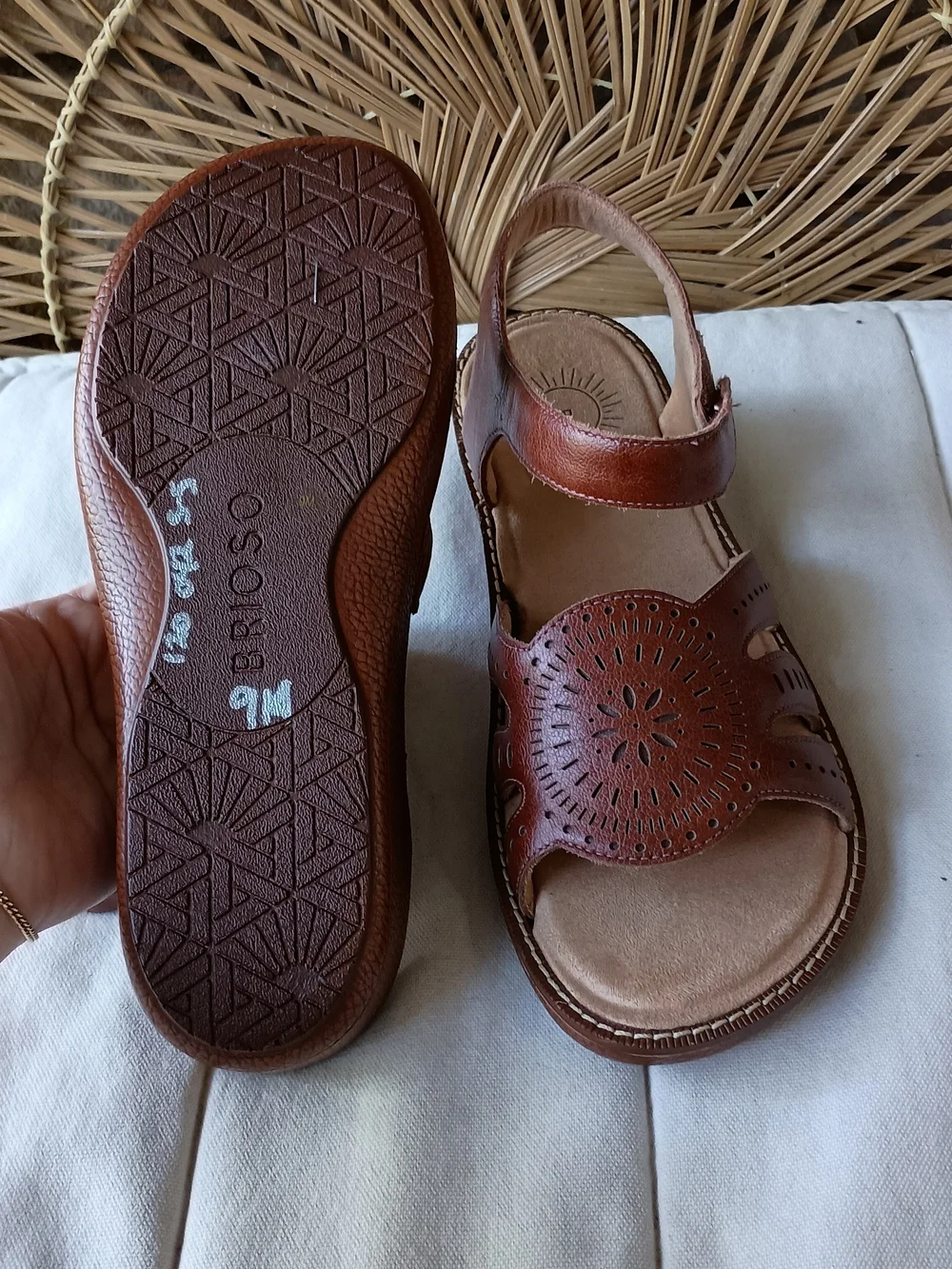 Briosso Brown Leather Orthotic Cutout Heel Velcro Strap Sandals_9 - Picture 4 of 7